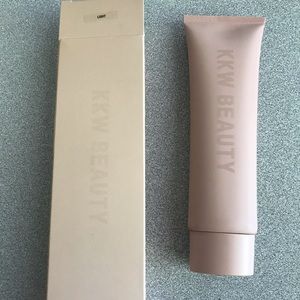 KKW Body Foundation